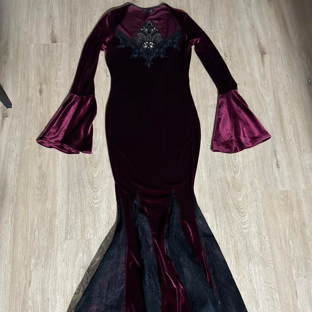 Widow love like blood maxi dress